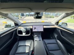 Tesla Model Y Standard Range RWD - ფოტო 6