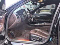 BMW 7 Series 2019 740Li Premier M Sport Package - ფოტო 3
