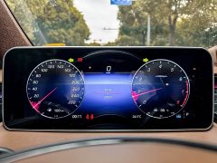 Mercedes-Benz Vito 2023 2.0T Business Edition 7-Seater - ფოტო 5