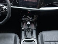Volkswagen Passat 380TSI Elite - ფოტო 18