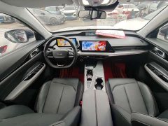 Changan Oushan Z6 Blue Whale 1.5T DCT Smart Leader City Edition - ფოტო 5