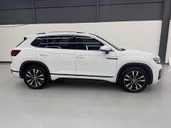 Volkswagen Taos 380TSI AWD R-Line Smart Connected Edition - ფოტო 4