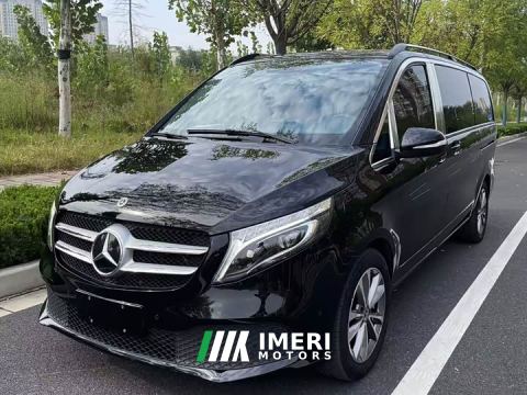 2022 Mercedes-Benz V-Class V 260 Navigator Edition