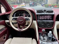 Bentley Bentayga 4.0T V8 - ფოტო 9
