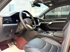 Volkswagen Touareg 3.0TSI Sharp Respect 20th Anniversary Special Edition - ფოტო 4