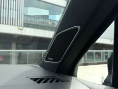 Volkswagen Touareg 3.0TSI Sharp Respect 20th Anniversary Special Edition - ფოტო 5