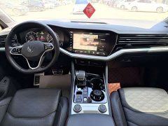 Volkswagen Touareg 3.0TSI Sharp Respect 20th Anniversary Special Edition - ფოტო 7