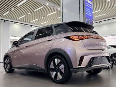 BYD Dolphin 401km Knight Edition - ფოტო 4