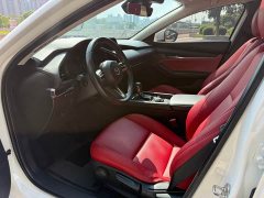 Mazda3 Axela 2.0L Automatic Elegant Edition - ფოტო 4