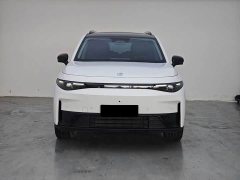Leapmotor C16 Pure Electric 520 Deluxe Edition - ფოტო 2