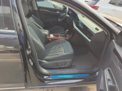 Volkswagen Passat Outstanding Edition 330TSI Starry Elite Version - ფოტო 8