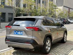 Toyota RAV4 2.0L CVTAWDPLUS Edition - ფოტო 9