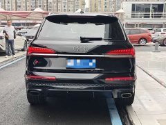 Audi Q7 2024 55 TFSI quattro S line Sport - ფოტო 4