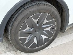 Tesla Model Y L Long Range All-Wheel Drive - ფოტო 13