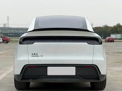 Tesla Model Y L Long Range All-Wheel Drive - ფოტო 5