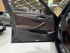 BMW 5 Series Facelift 530Li Premier M Sport Package - ფოტო 8