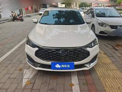 Ford Fiesta 1.5L Automatic Platinum Edition - ფოტო 2