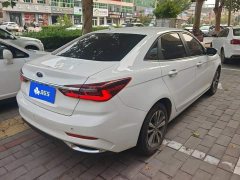 Ford Fiesta 1.5L Automatic Platinum Edition - ფოტო 3