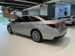 Toyota Avalon 2024 Hybrid 2.0L Luxury - ფოტო 4