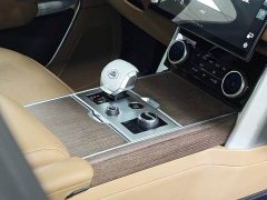 Land Rover Range Rover 2023 3.0 L6 400PS Prestige Seven-Seat Extended Wheelbase - ფოტო 9