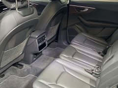 Audi Q7 55 TFSI quattro S line Sport - ფოტო 11