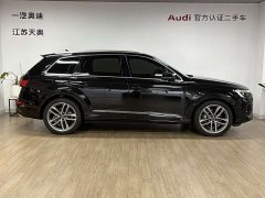 Audi Q7 55 TFSI quattro S line Sport - ფოტო 3