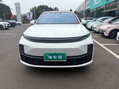Li Auto L7 Pro - ფოტო 3