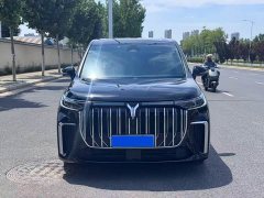 Voyah Dream PHEV Extended Range Luxury Edition - ფოტო 2