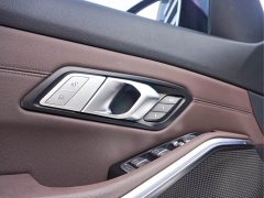 BMW 3 Series Facelift 325Li M Sport Package - ფოტო 11