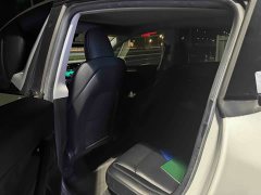 Tesla Model Y Rear-Wheel Drive - ფოტო 4