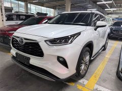 Toyota Highlander 2.5L Intelligent Hybrid AWD Premium 7-Seater - ფოტო 1