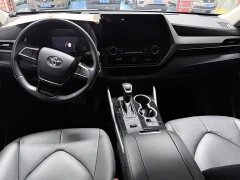 Toyota Highlander 2.5L Intelligent Hybrid AWD Premium 7-Seater - ფოტო 13