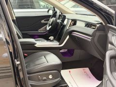 FAW Red Flag HS7 PHEV 2.0T PHEV AWD Flagship Comfort 6-Seater - ფოტო 11
