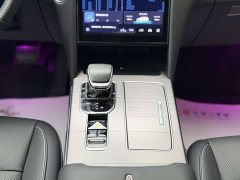 FAW Red Flag HS7 PHEV 2.0T PHEV AWD Flagship Comfort 6-Seater - ფოტო 18