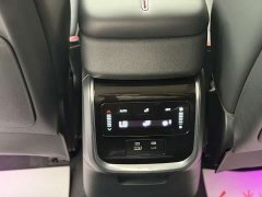 FAW Red Flag HS7 PHEV 2.0T PHEV AWD Flagship Comfort 6-Seater - ფოტო 2