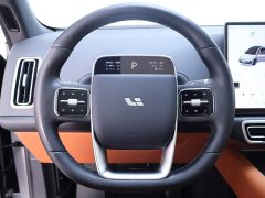 Li Auto L6 Max - ფოტო 16