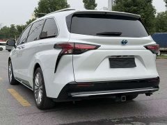 Toyota Sienna 2021 2.5L Hybrid Luxury - ფოტო 7