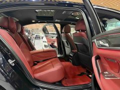 BMW 5 Series 530Li Premier M Sport Package - ფოტო 11