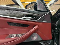 BMW 5 Series 530Li Premier M Sport Package - ფოტო 16