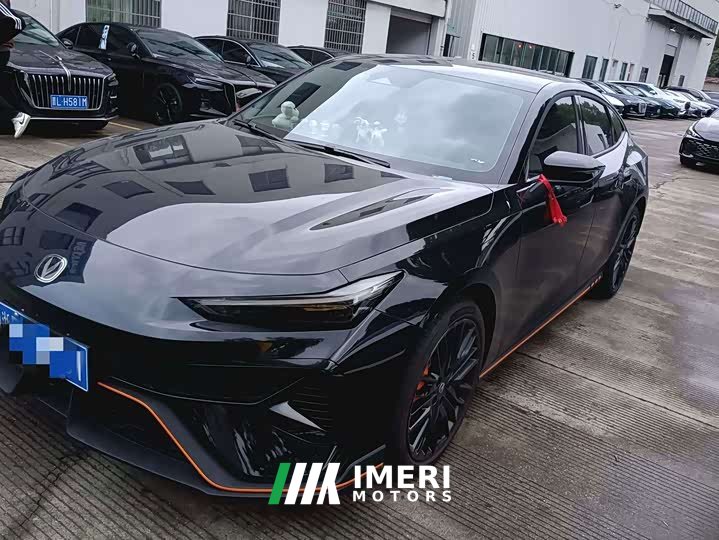 Changan UNI-V Third Generation 2.0T Dynamic Engine Edition - ავტომობილი ჩინეთიდან