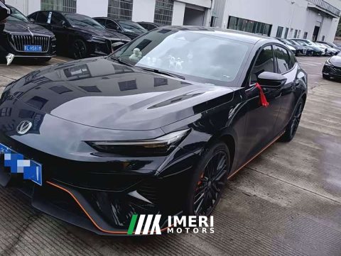 2025 Changan UNI-V Third Generation 2.0T Dynamic Engine Edition - ავტომობილი ჩინეთიდან