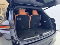 Li Auto L8 2023 Pro - ფოტო 14