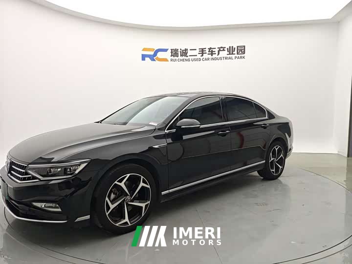Volkswagen Magotan 2 Million Units Commemorative Edition 330TSI DSG Leading Version