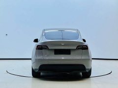 Tesla Model Y 2023 Rear-Wheel Drive - ფოტო 11