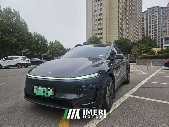 Tesla Model Y Facelift Long Range All-Wheel Drive