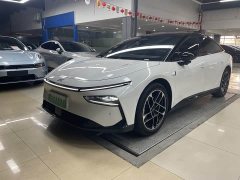 Xpeng P7 Long Range Max - ფოტო 1