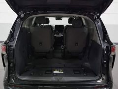 Toyota Grevias 2.5L Hybrid Premium Plus Edition - ფოტო 16