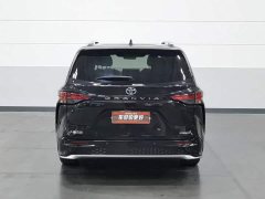 Toyota Grevias 2.5L Hybrid Premium Plus Edition - ფოტო 4