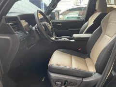 Lexus GX OVERTRAIL Peak Edition - ფოტო 11