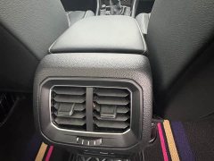 Volkswagen Tiguan L 330TSI Automatic FWD R-Line Comfort Edition - ფოტო 12